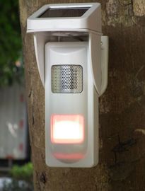 Detectores de movimento solares exteriores do alarme com som & alerta claro para a luta contra o incêndio do parque